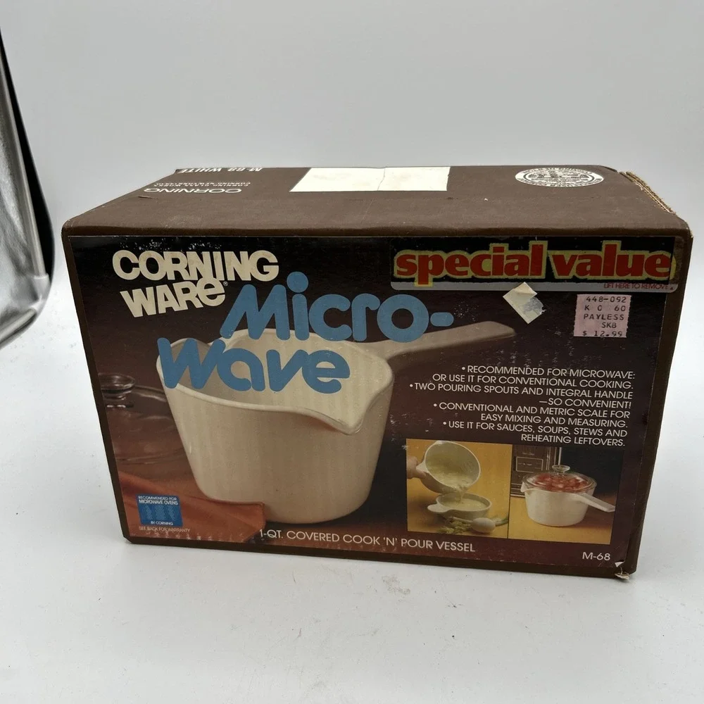 vintage CorningWare Microwave 1-Qt. Covered Cook 'N' Pour Vessel M-68
